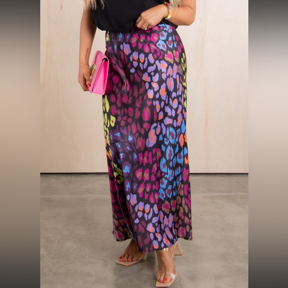 See and Be Seen small skirt - Picture 2 of 4